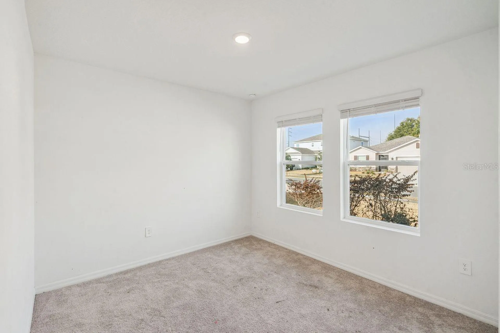 33813 Sky Blossom Circle Leesburg FL 34788