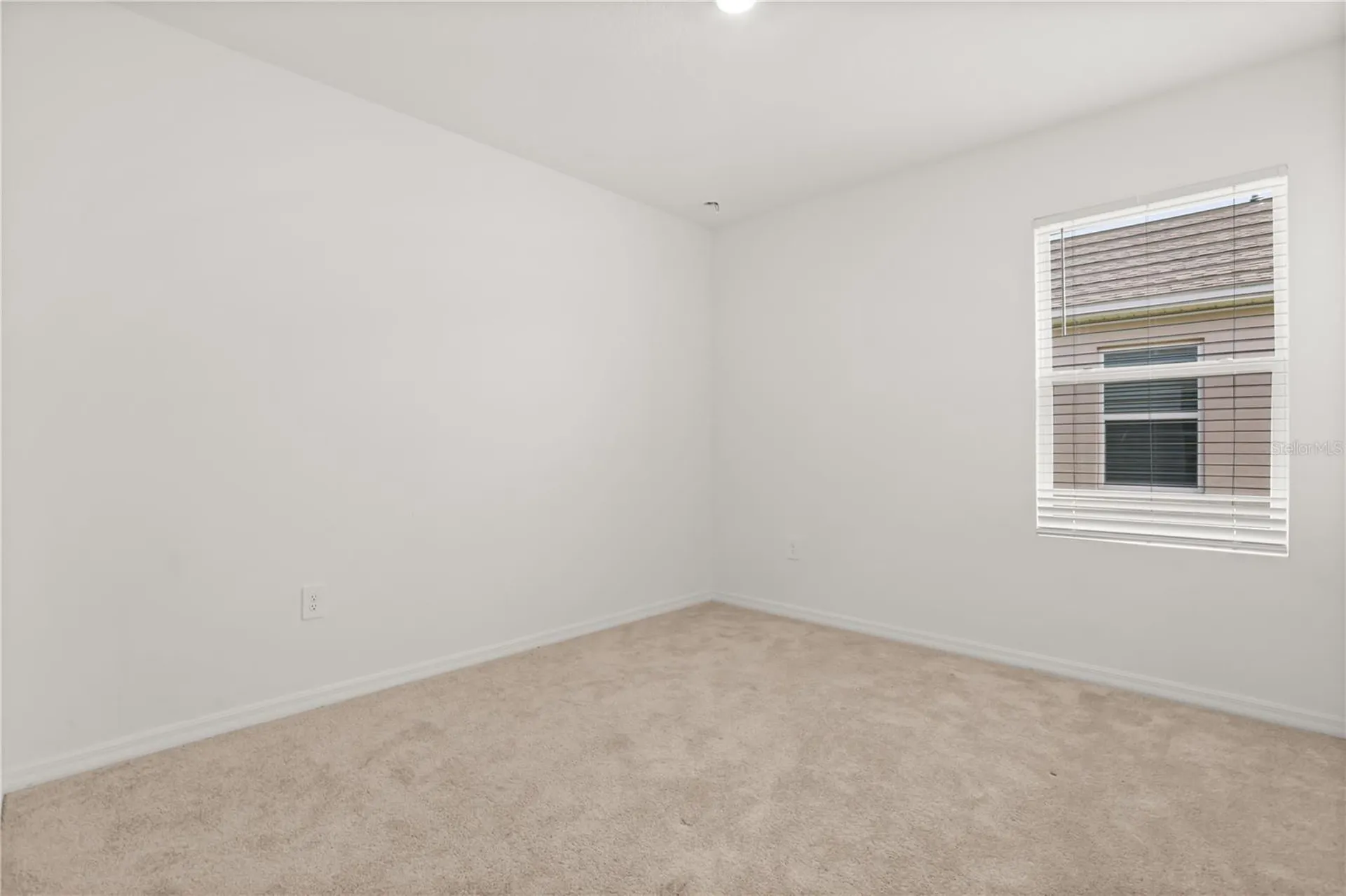 33813 Sky Blossom Circle Leesburg FL 34788