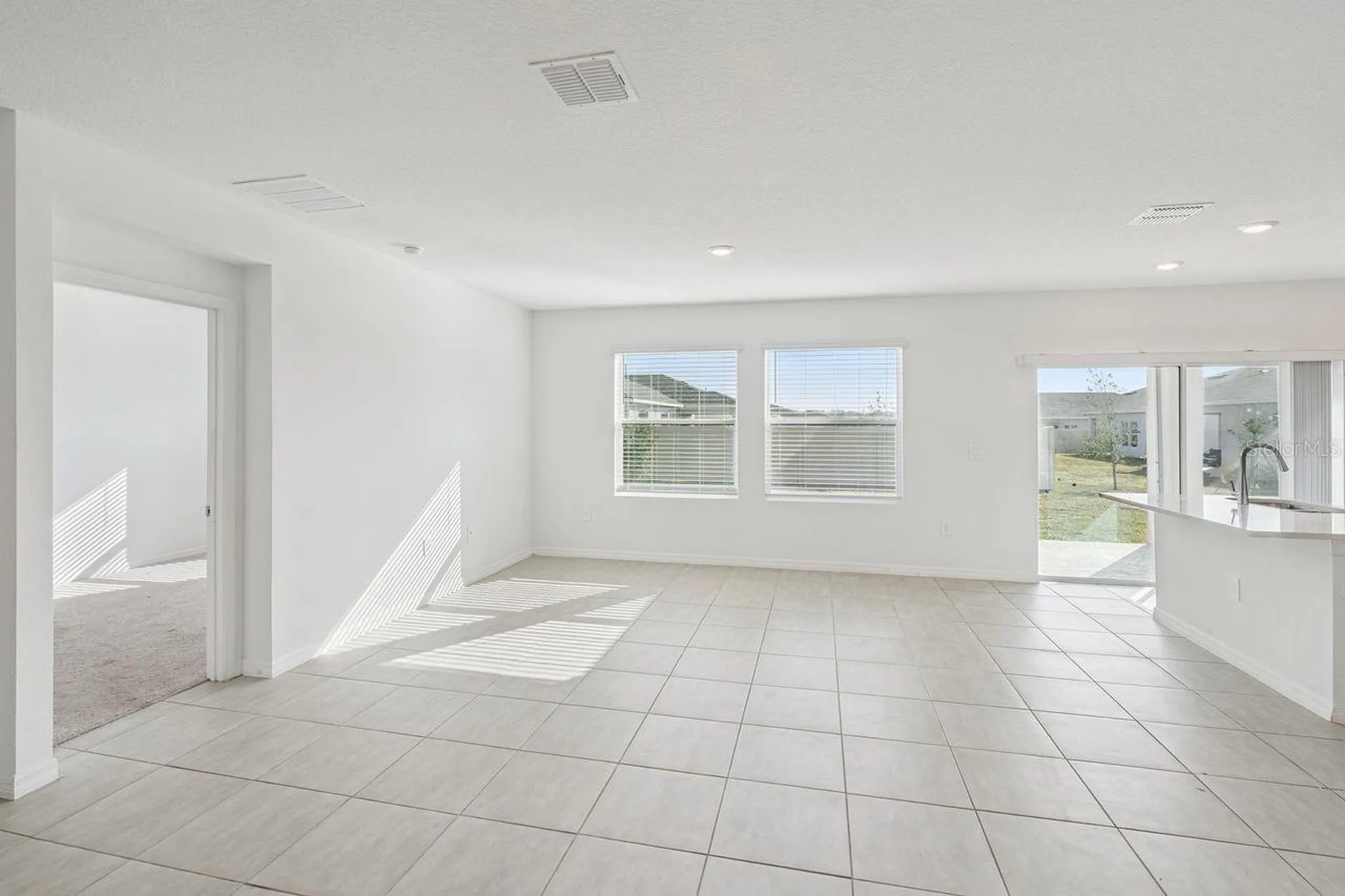 33813 Sky Blossom Circle Leesburg FL 34788