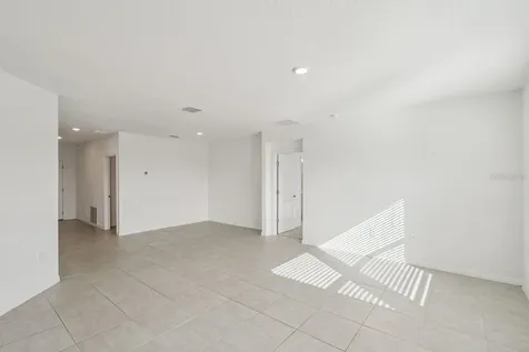 33813 Sky Blossom Circle Leesburg FL 34788