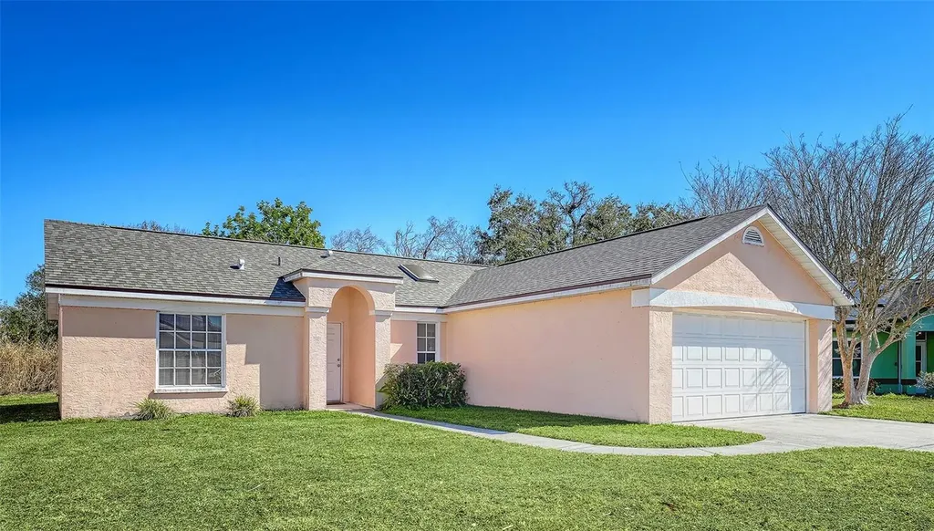 3226 6th Avenue W Palmetto FL 34221