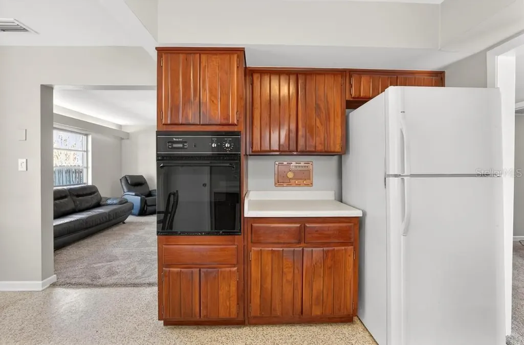 419 Krueger Street Orlando FL 32839