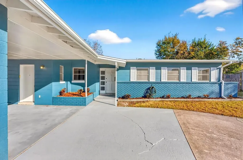 419 Krueger Street Orlando FL 32839