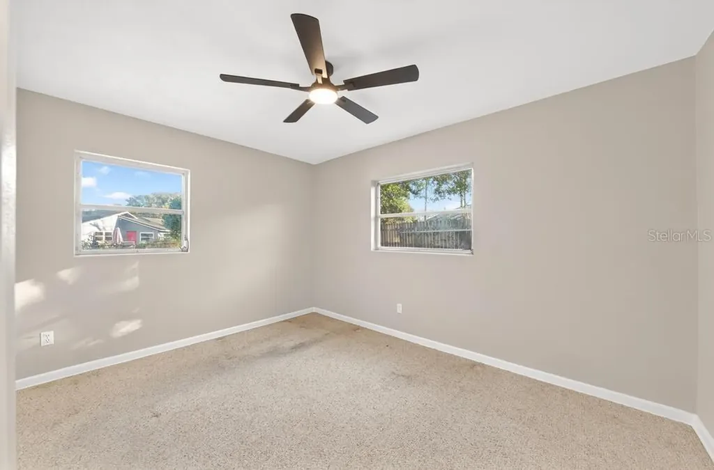 419 Krueger Street Orlando FL 32839