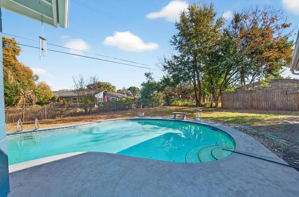 419 Krueger Street Orlando FL 32839