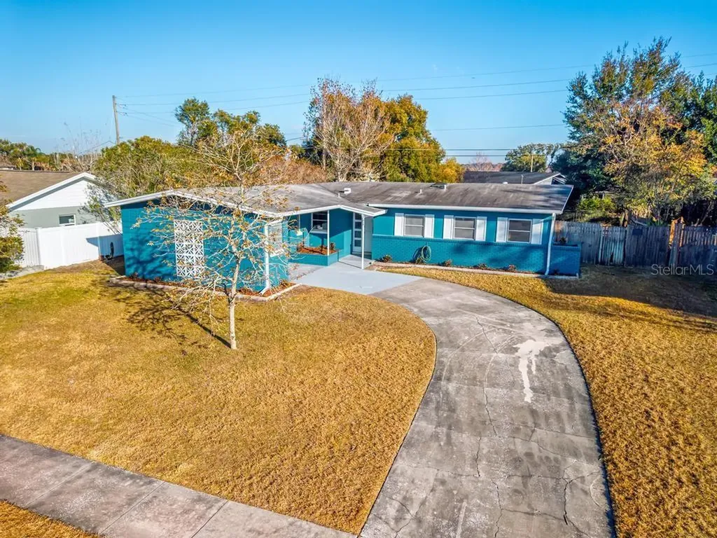 419 Krueger Street Orlando FL 32839