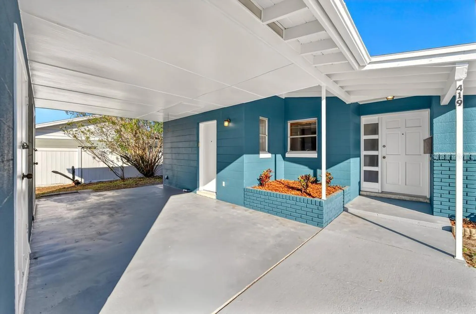 419 Krueger Street Orlando FL 32839