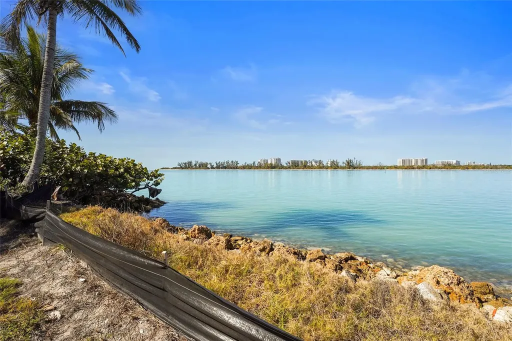 3550 Bayou Louise Lane Sarasota FL 34242