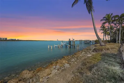 3550 Bayou Louise Lane Sarasota FL 34242