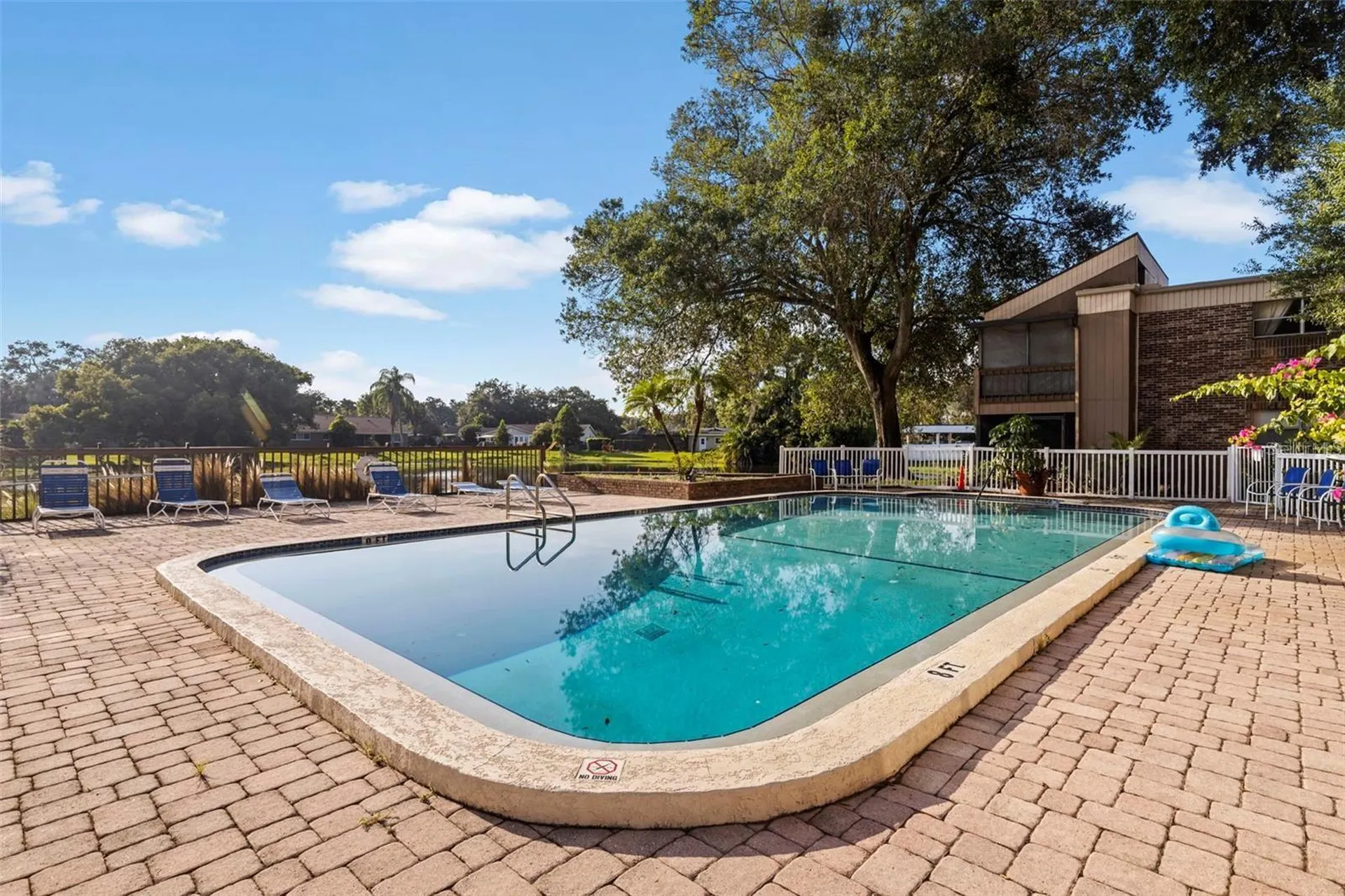 10423 Carrollbrook Circle Tampa FL 33618