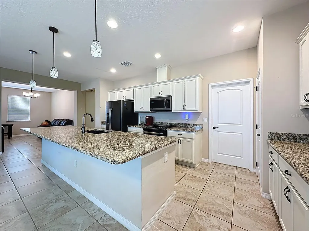 306 Alcove Drive Groveland FL 34736
