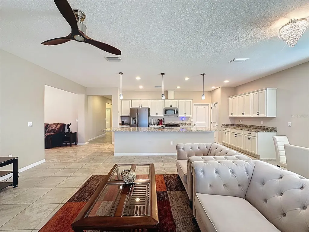 306 Alcove Drive Groveland FL 34736