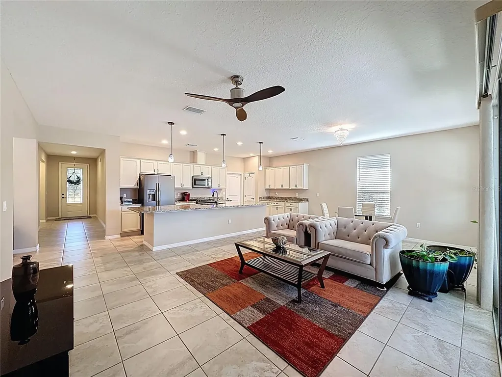 306 Alcove Drive Groveland FL 34736