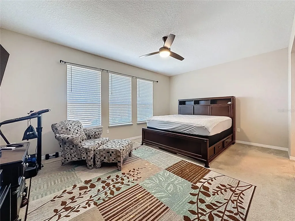 306 Alcove Drive Groveland FL 34736
