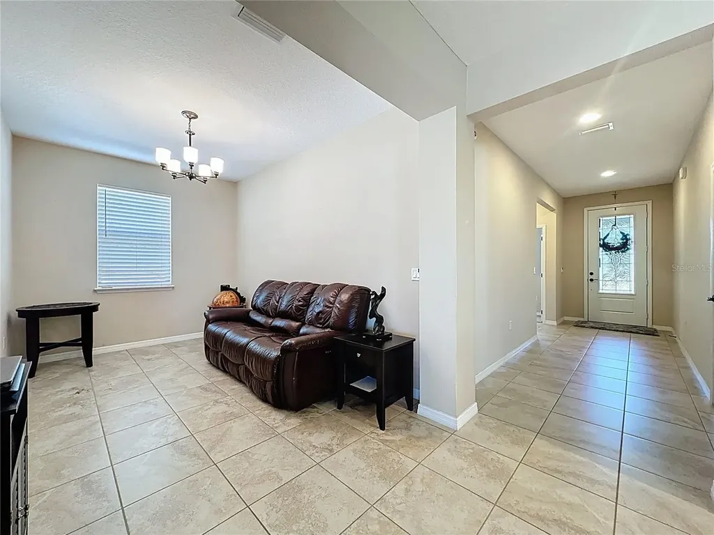 306 Alcove Drive Groveland FL 34736