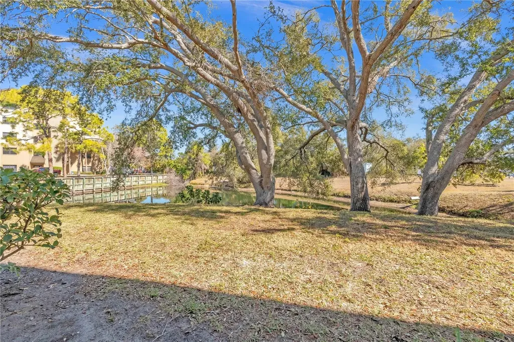 6304 Pointe West Boulevard Bradenton FL 34209