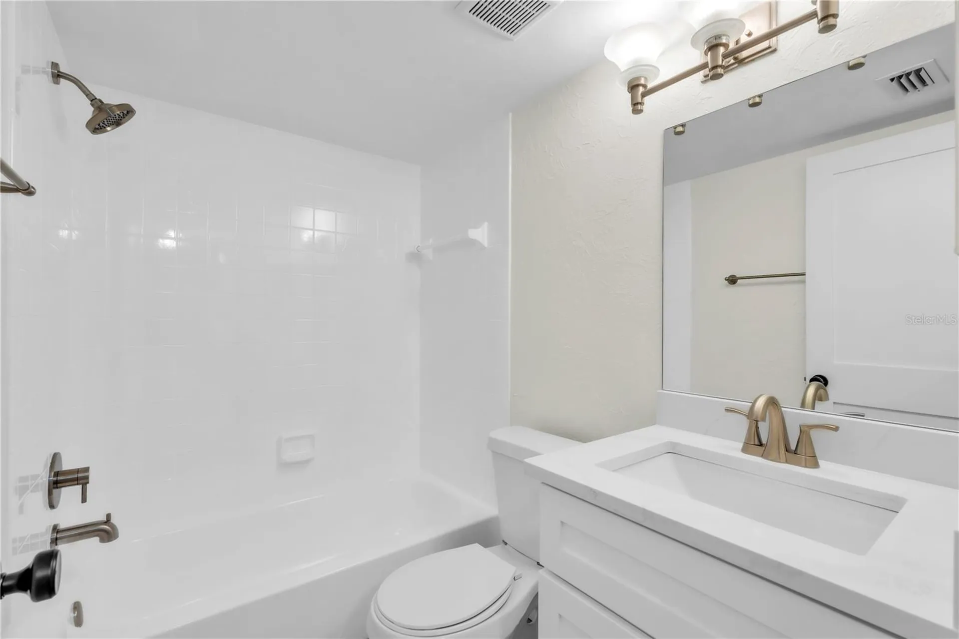6304 Pointe West Boulevard Bradenton FL 34209