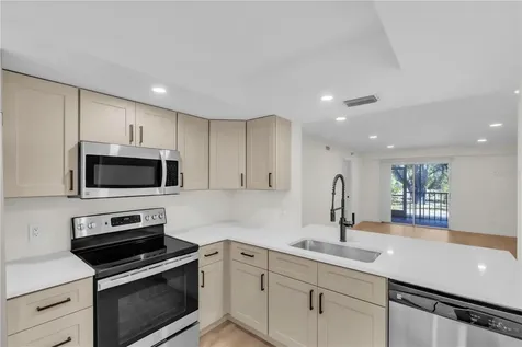 6304 Pointe West Boulevard Bradenton FL 34209