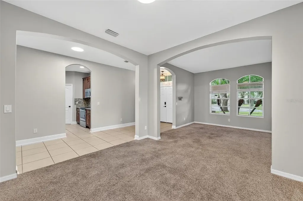 2502 Bonterra Boulevard Valrico FL 33594