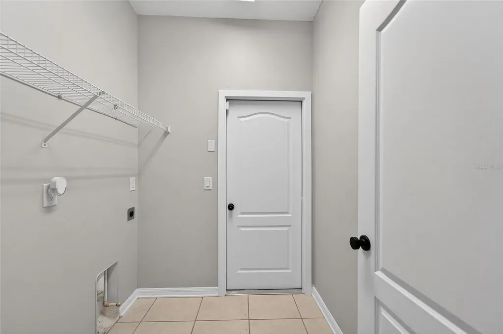 2502 Bonterra Boulevard Valrico FL 33594