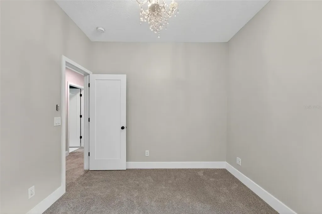 2502 Bonterra Boulevard Valrico FL 33594