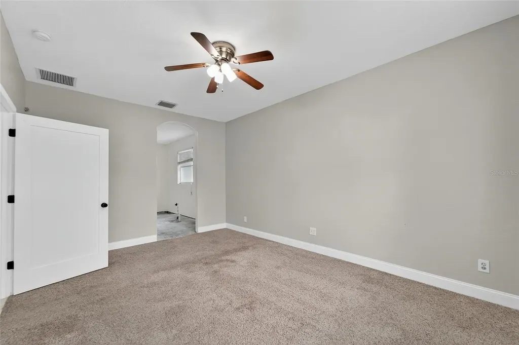 2502 Bonterra Boulevard Valrico FL 33594