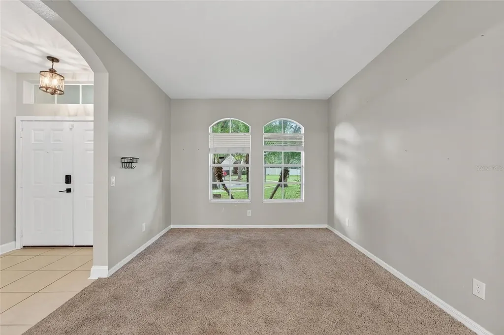 2502 Bonterra Boulevard Valrico FL 33594