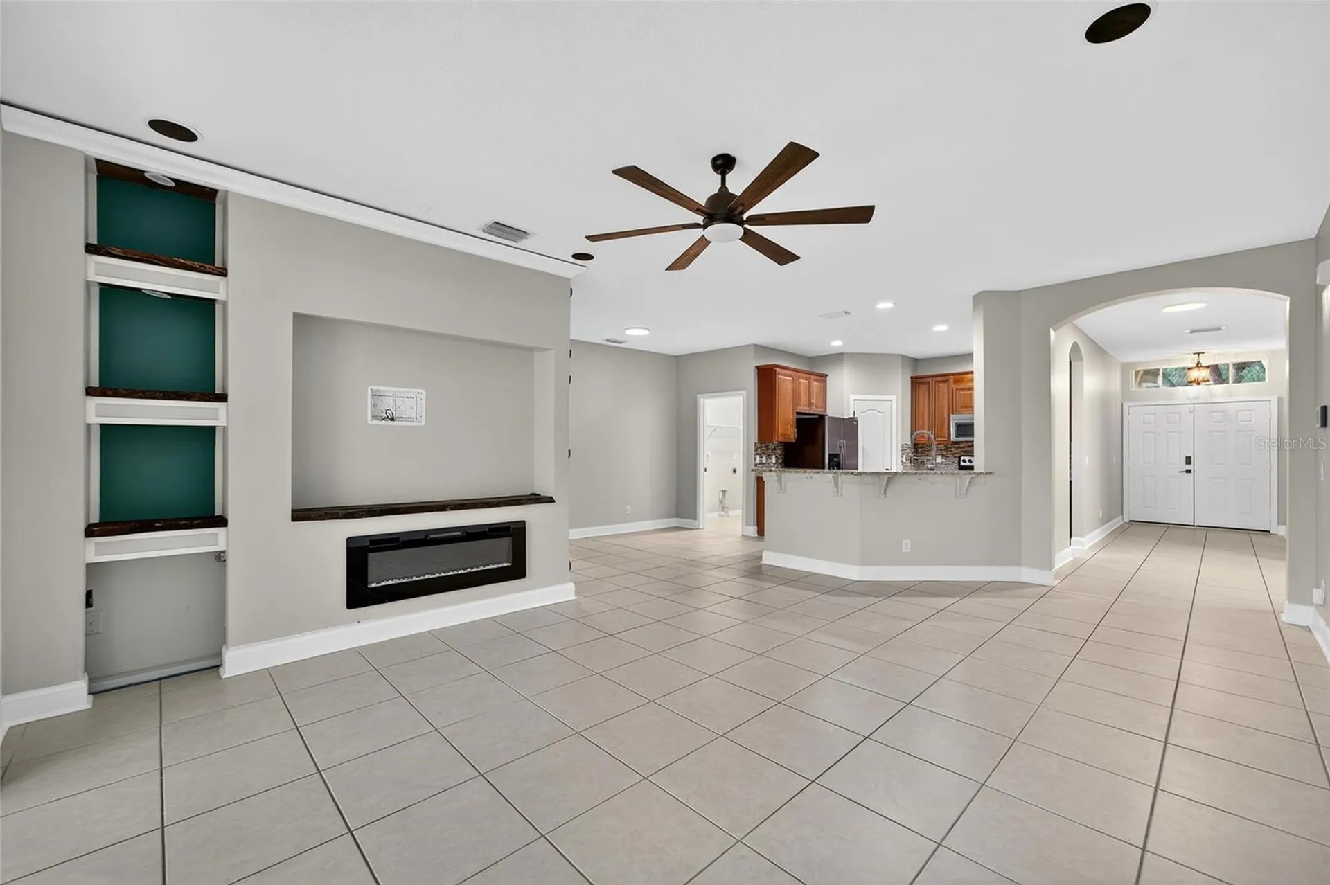 2502 Bonterra Boulevard Valrico FL 33594