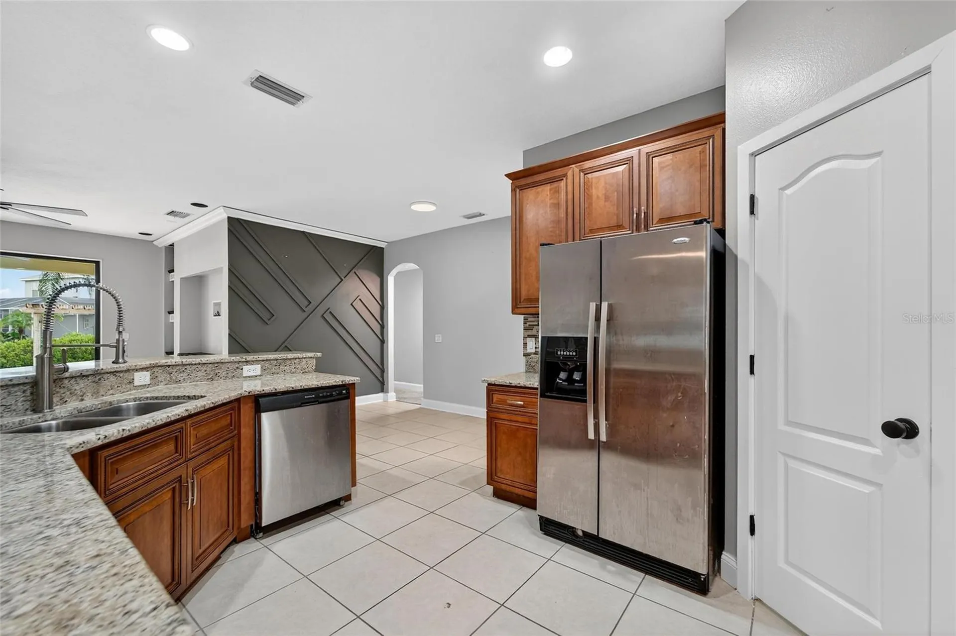 2502 Bonterra Boulevard Valrico FL 33594