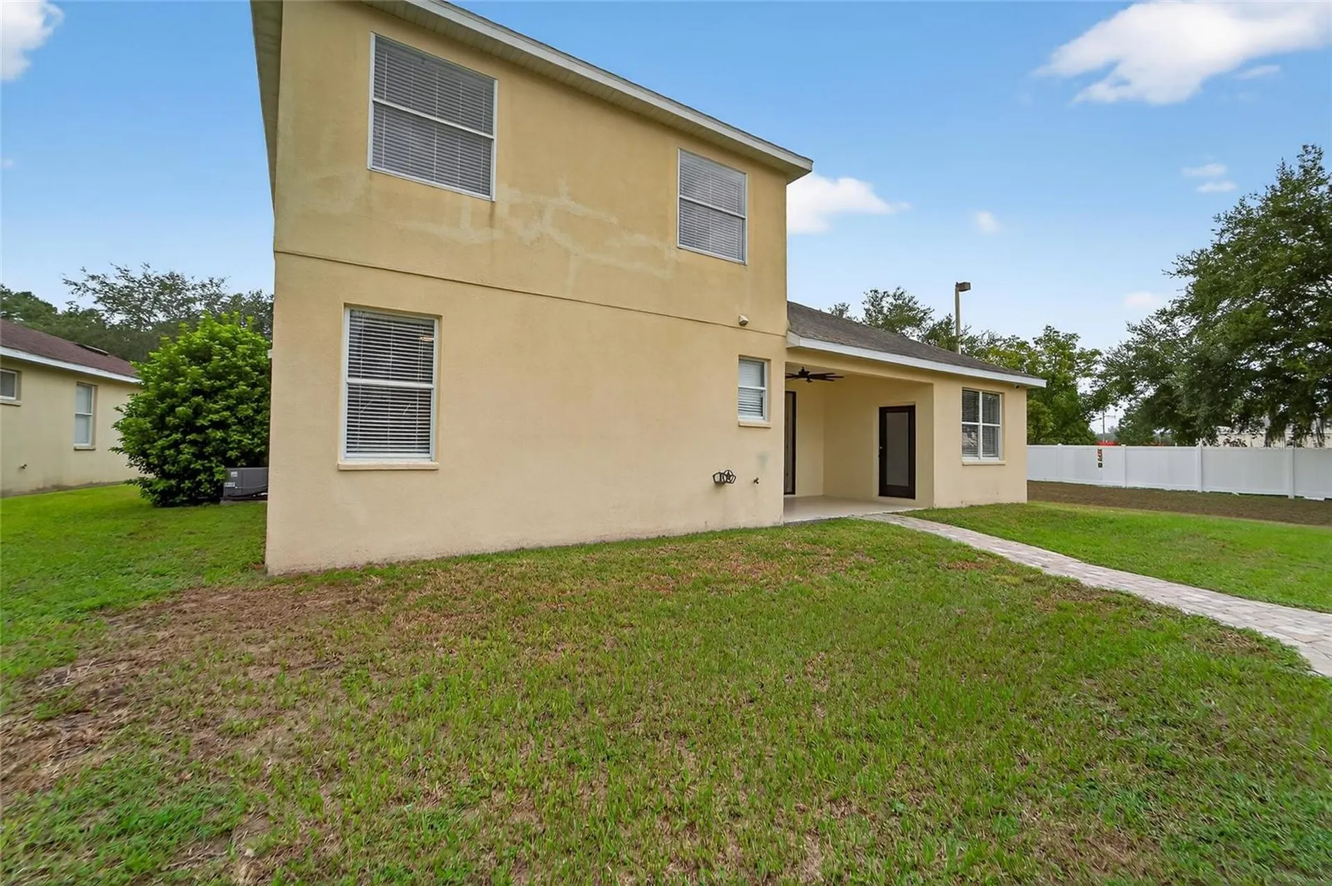 2502 Bonterra Boulevard Valrico FL 33594