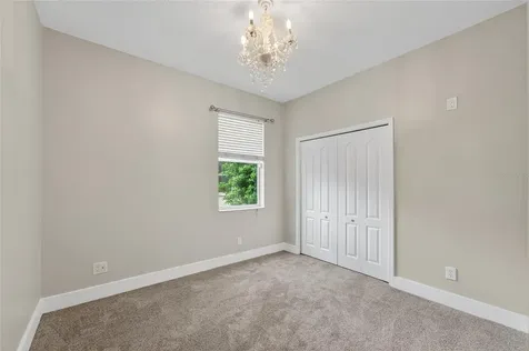 2502 Bonterra Boulevard Valrico FL 33594