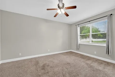 2502 Bonterra Boulevard Valrico FL 33594