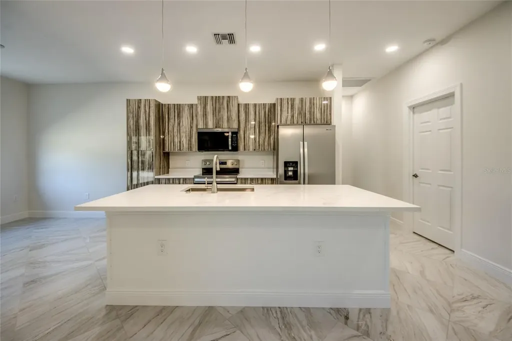 2512 48th Street W Lehigh Acres FL 33971