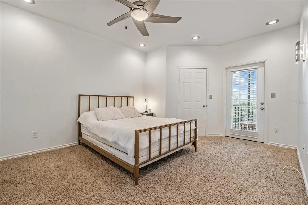 4307 Bayside Village Drive Tampa FL 33615