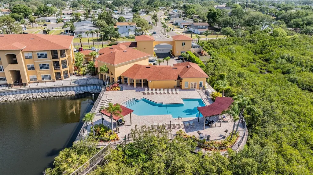 4307 Bayside Village Drive Tampa FL 33615