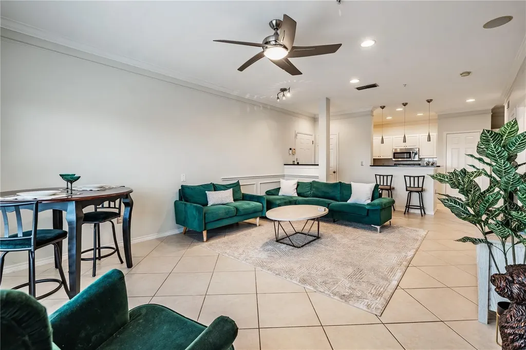 4307 Bayside Village Drive Tampa FL 33615