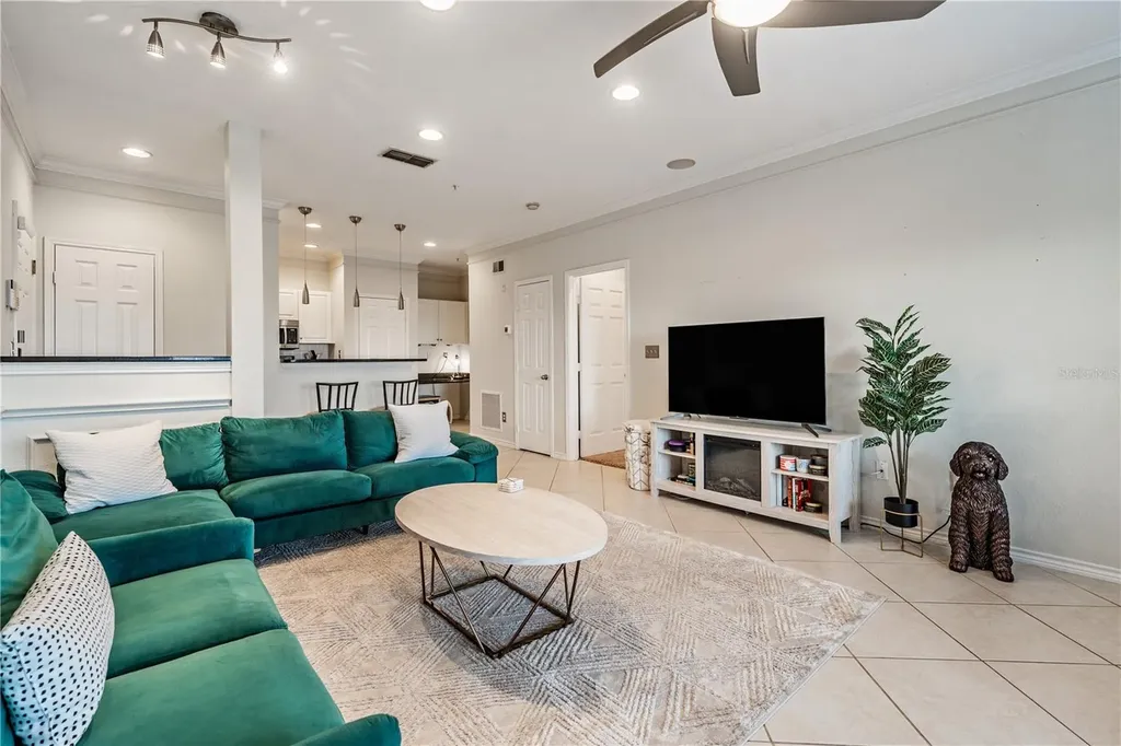 4307 Bayside Village Drive Tampa FL 33615