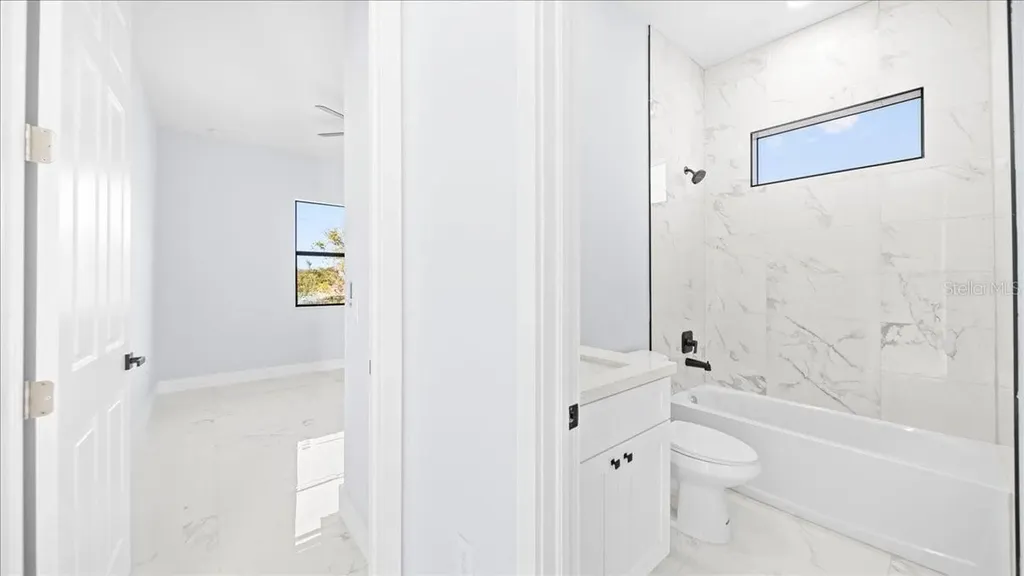 1201 NE 15th Terrace Cape Coral FL 33909