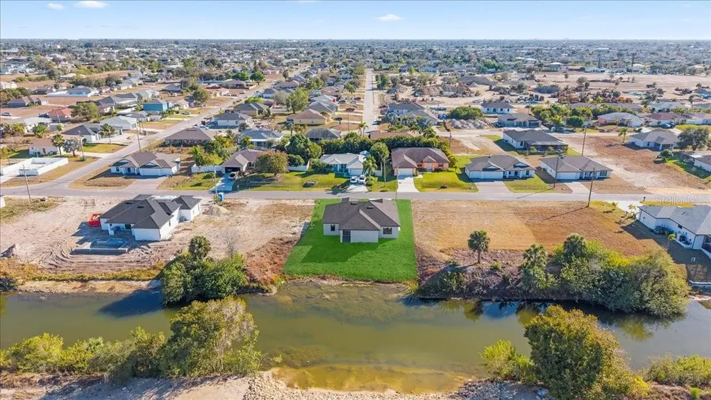 1201 NE 15th Terrace Cape Coral FL 33909