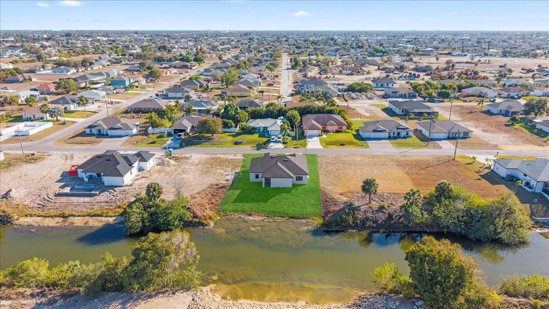 1201 NE 15th Terrace Cape Coral FL 33909