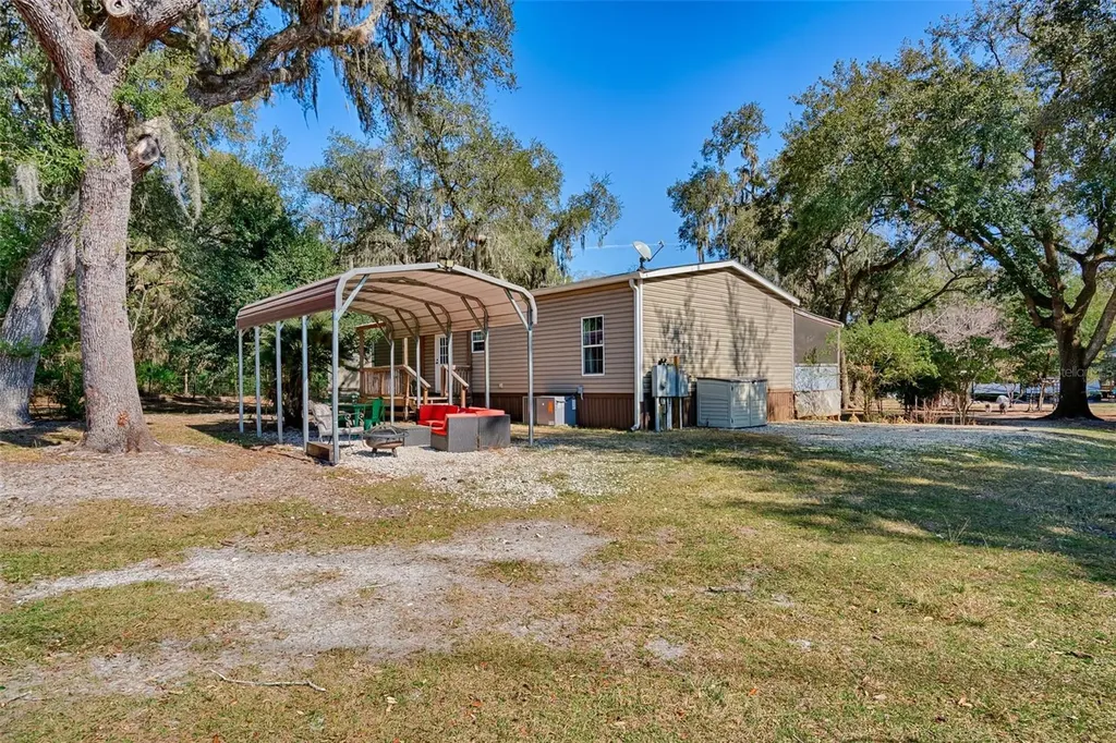1208 N County Road 315 Melrose FL 32666