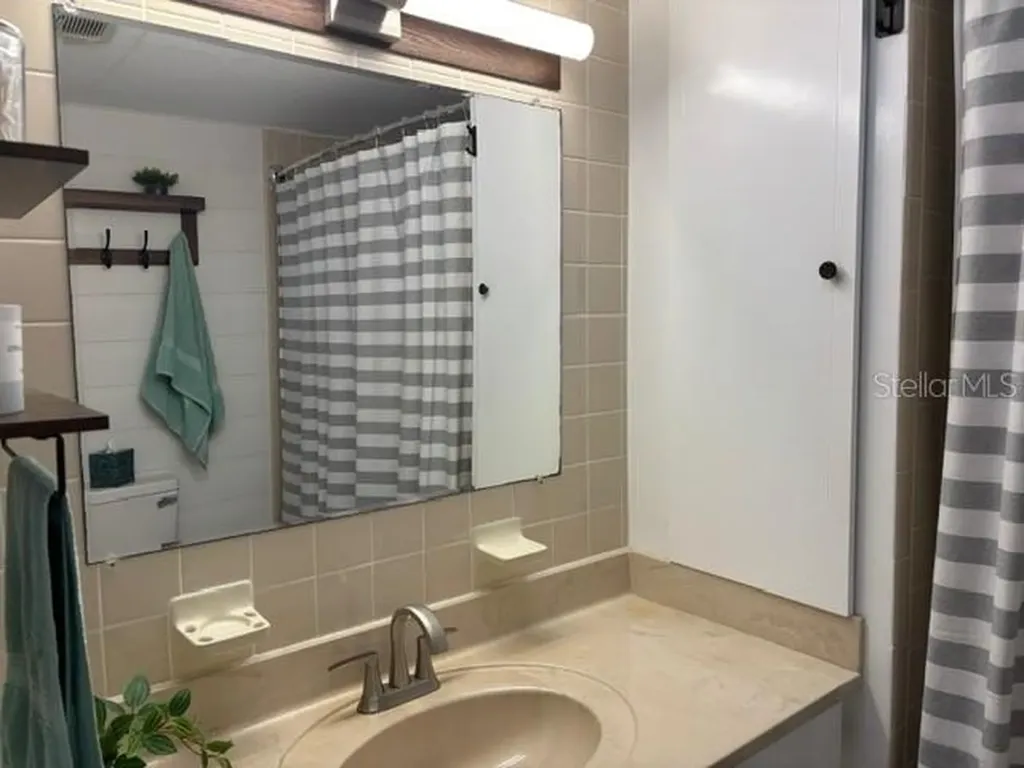 740 Carefree Venice FL 34285