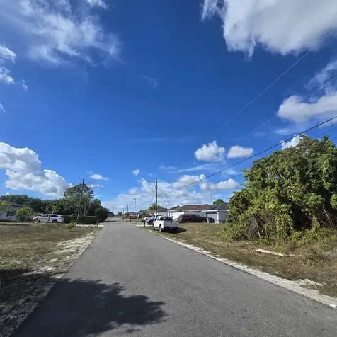 2804 E 11th Street Lehigh Acres FL 33972