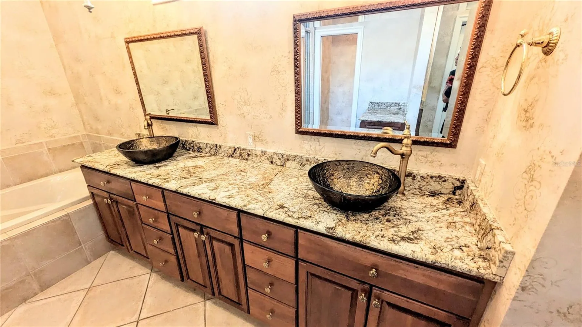 124 Turquoise Lane Osprey FL 34229