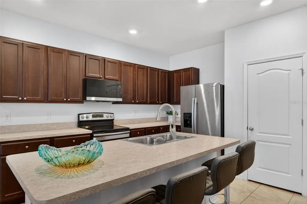 200 Feltrim Reserve Boulevard Davenport FL 33837