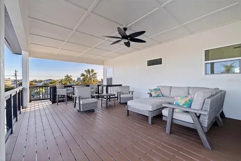 605 115th Avenue Treasure Island FL 33706