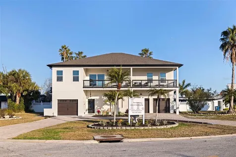 605 115th Avenue Treasure Island FL 33706