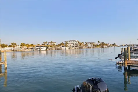 605 115th Avenue Treasure Island FL 33706