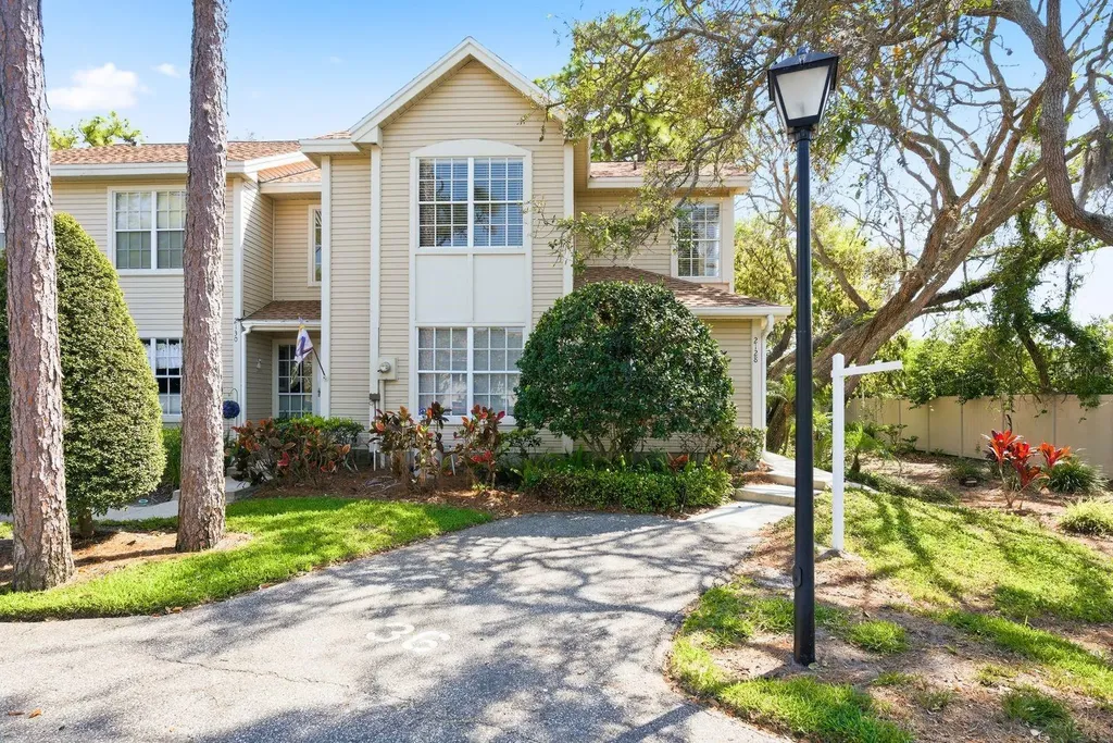 2128 Clover Hill Road Palm Harbor FL 34683