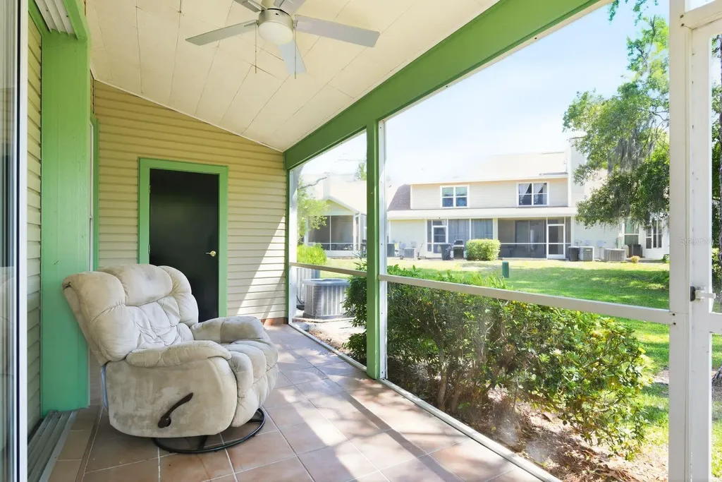 2128 Clover Hill Road Palm Harbor FL 34683